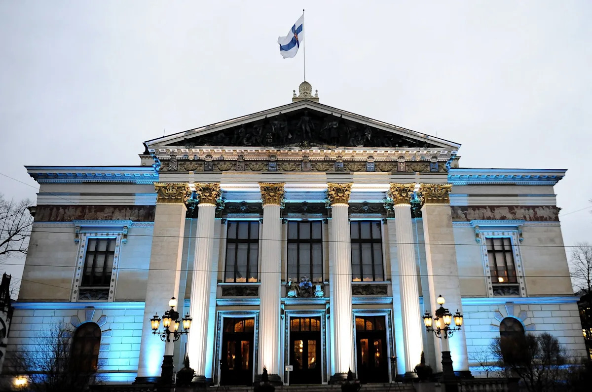 Finland's trade gap widens in August